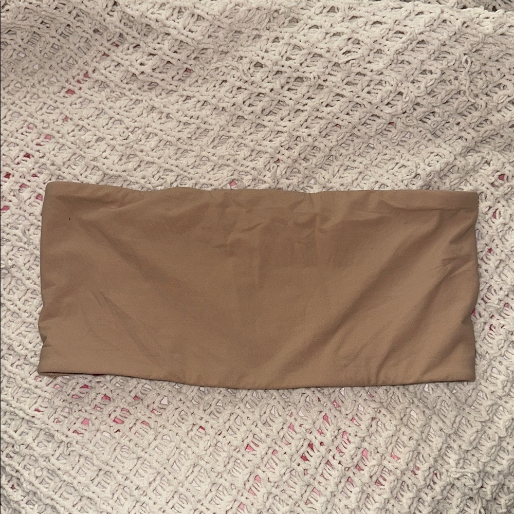 Skims Clay Strapless Bra